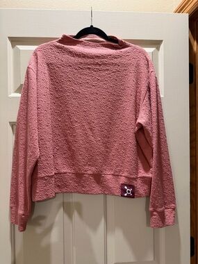 Cropped Textured Pink Sweatshirt